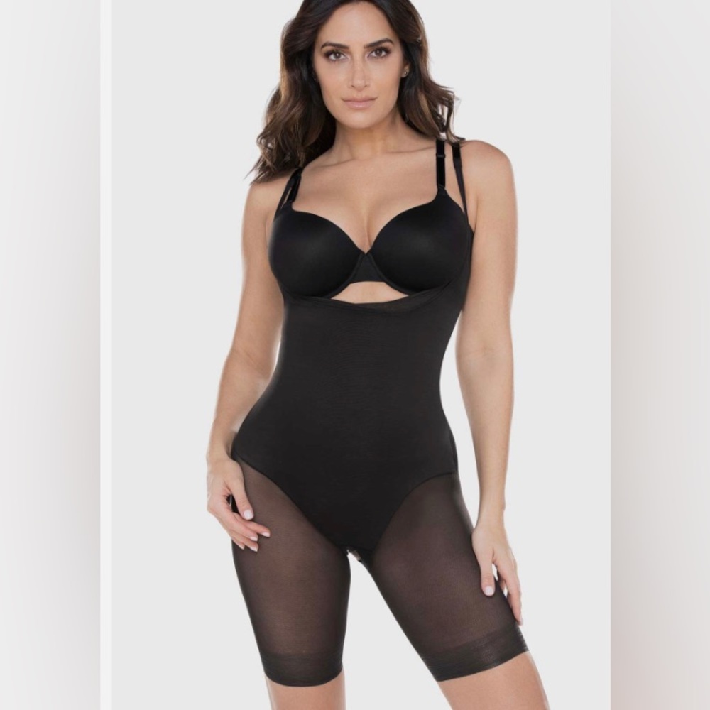NWT MiracleSuit Shaping Singlette Size XL